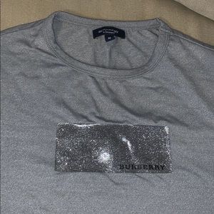 Burberry tee